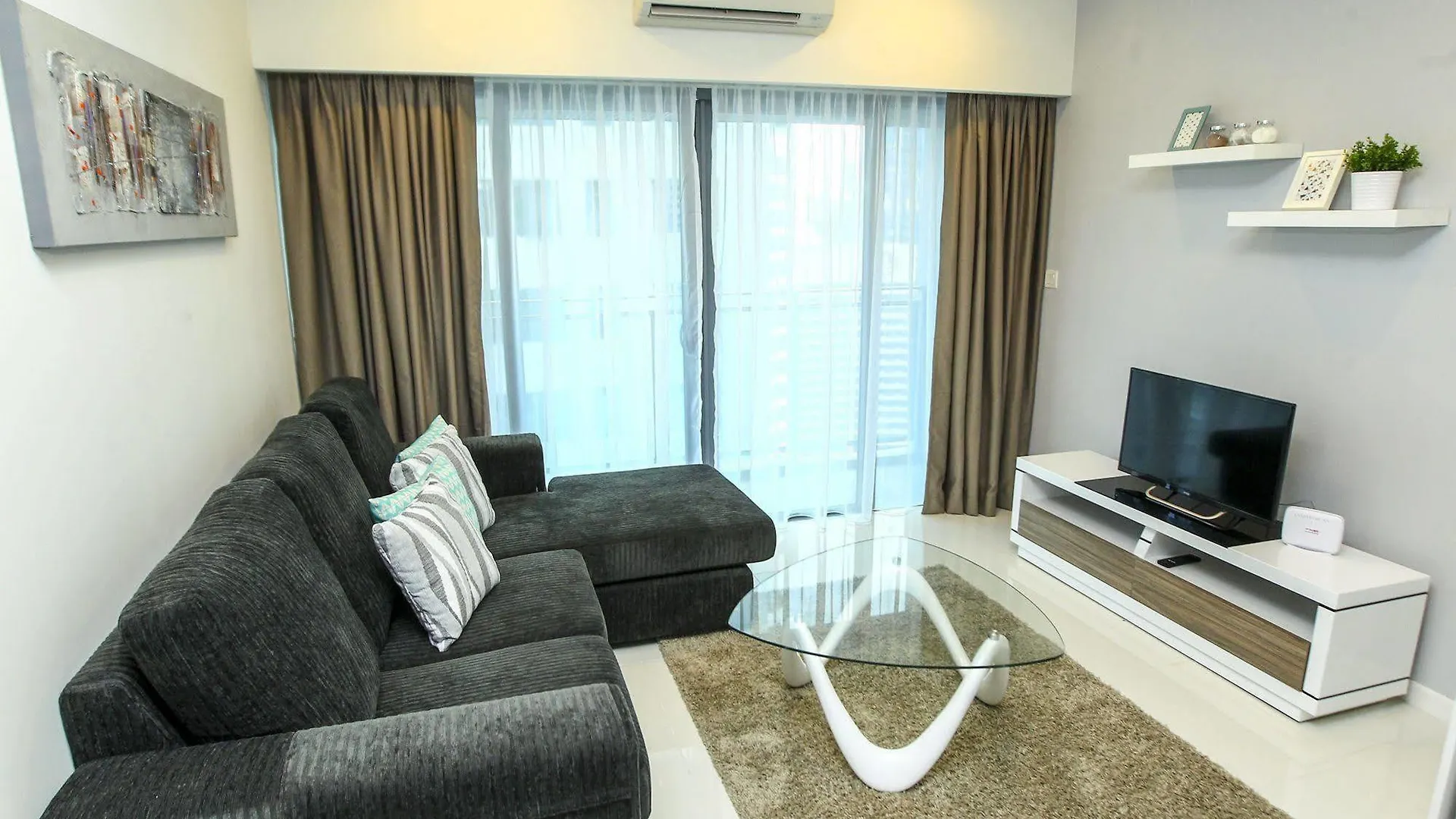 Humo Suites Klcc Kuala Lumpur Apartment