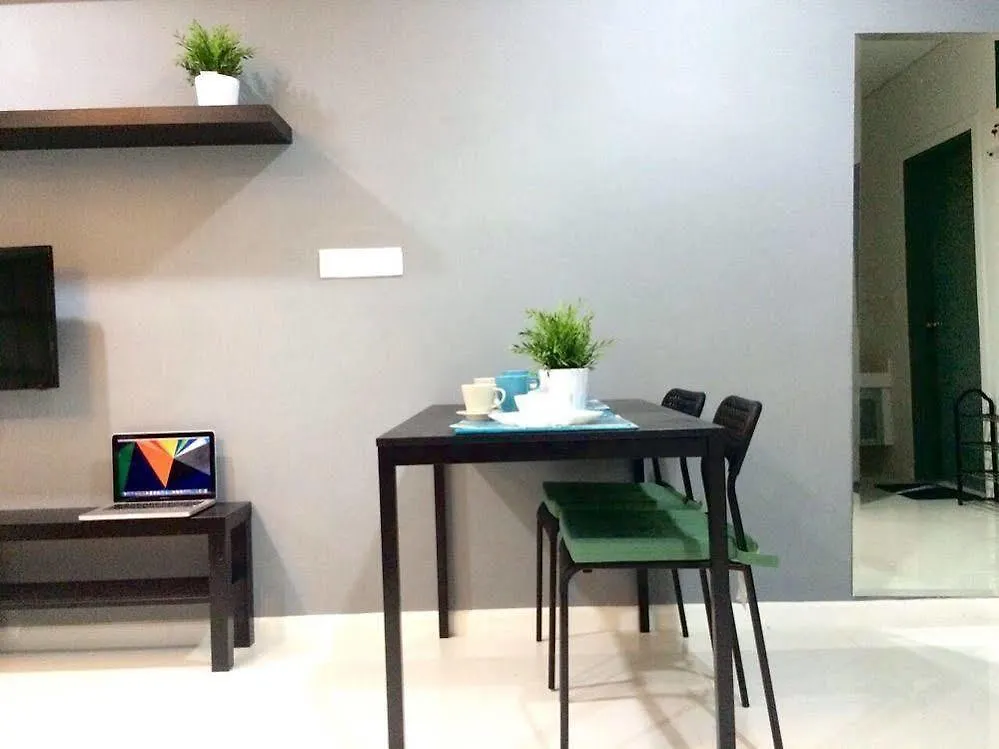Humo Suites Klcc Kuala Lumpur Apartment